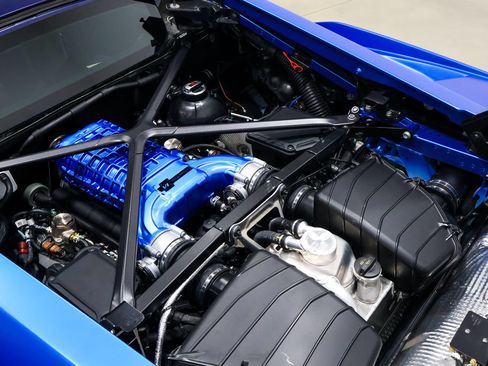 Used 2023 Lamborghini Huracan STO RWD image 44