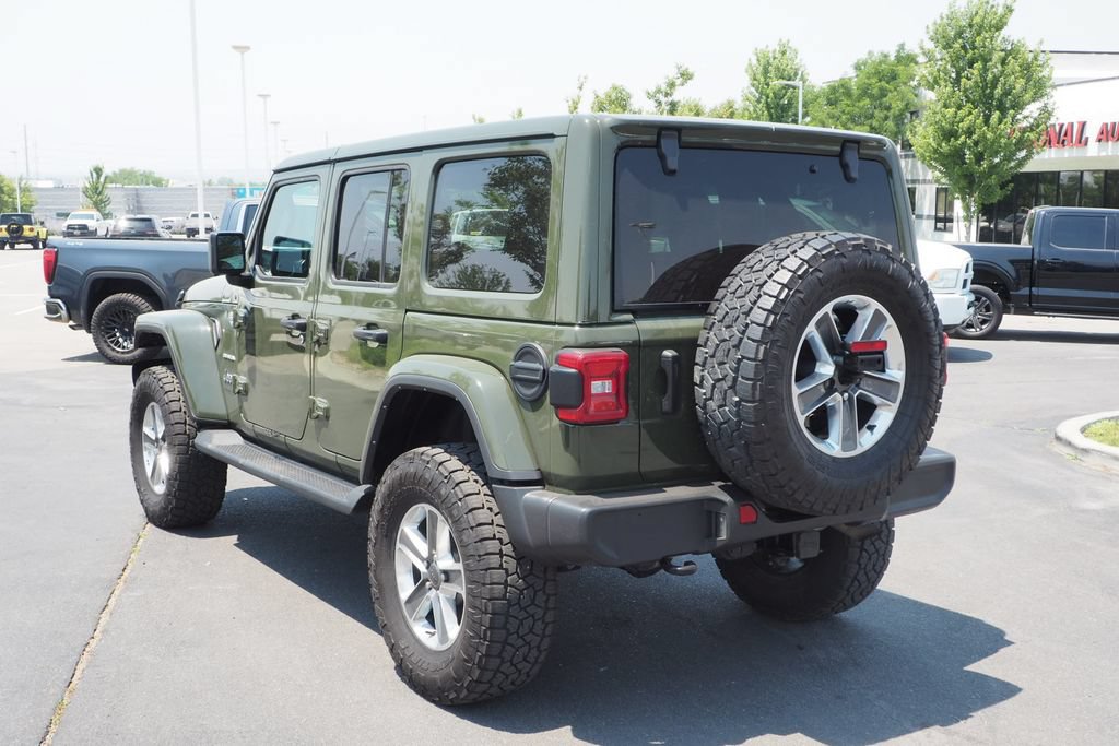 Used 2022 Jeep Wrangler Unlimited Sahara w/ LED Lighting Group AWD/4WD image 5