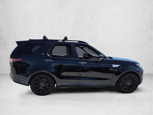 Used 2019 Land Rover Discovery HSE Luxury AWD/4WD image 4