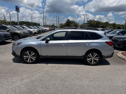Used 2019 Subaru Outback 2.5i Limited w/ Popular Package #2 AWD/4WD image 13