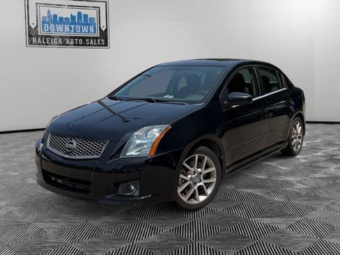 Used 2007 Nissan Sentra SE-R Spec V w/ Sunroof Pkg FWD image 2
