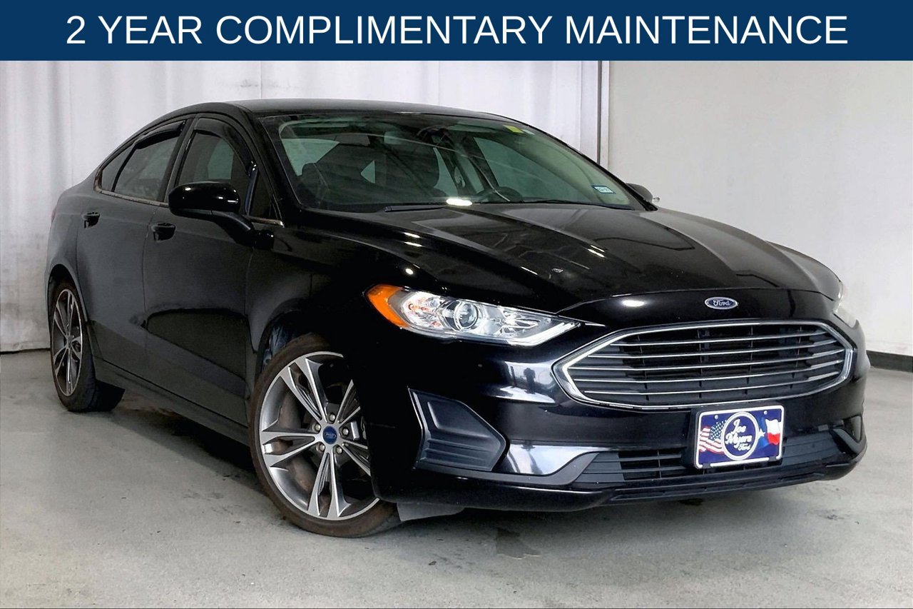 Used 2019 Ford Fusion SE FWD image 1