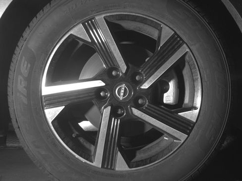 Used 2025 Nissan Sentra SV FWD image 13