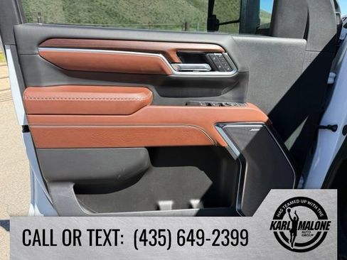 Used 2025 GMC Sierra 3500 Denali Ultimate AWD/4WD image 14