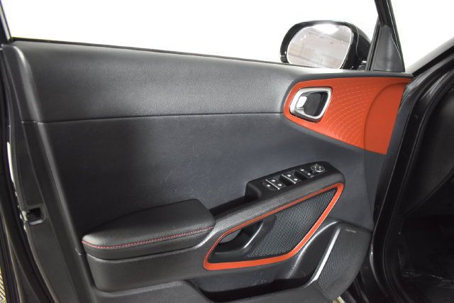 Used 2024 Kia Soul GT-Line w/ Option Group 020 FWD image 7