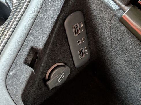 Used 2020 Dodge Challenger SRT Hellcat Redeye RWD image 18