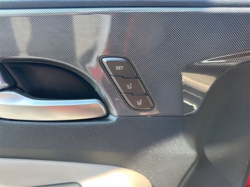 Used 2021 Hyundai Santa Fe Limited image 11