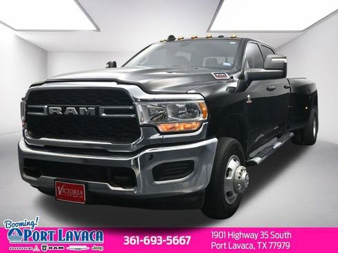 Used 2024 RAM 3500 Tradesman w/ Chrome Appearance Group AWD/4WD image 1