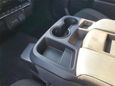 Used 2022 GMC Sierra 1500 Elevation image 19