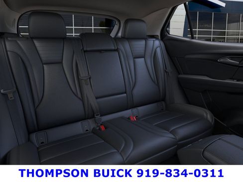 New 2025 Buick Envision Preferred image 17