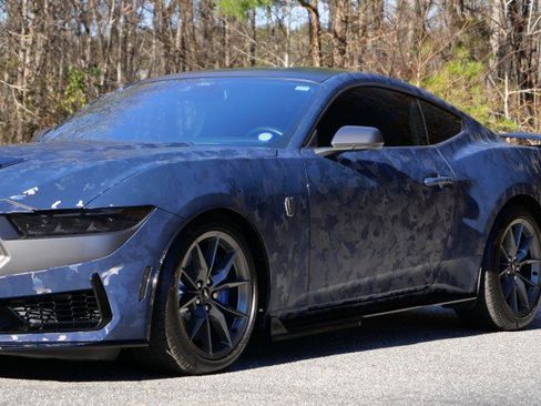 Used 2025 Ford Mustang Dark Horse image 29