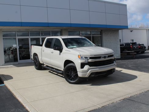 New 2026 Chevrolet Silverado 1500 RST w/ RST Select Package image 2