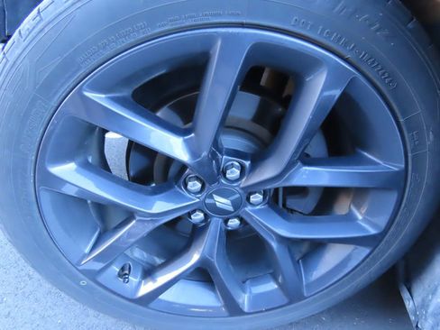 Used 2019 Dodge Challenger R/T image 15