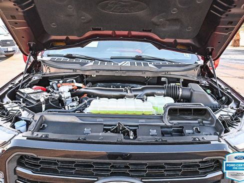 Used 2025 Ford F150 Lariat w/ Equipment Group 501A Mid image 26