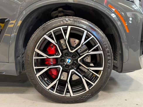 Used 2024 BMW X5 M Competition w/ Executive Package image 16