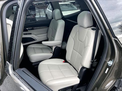 Used 2020 Kia Telluride SX image 27