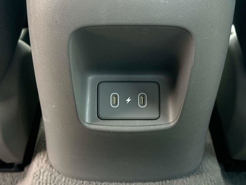 Used 2024 Hyundai Elantra SEL w/ Convenience Package FWD image 16