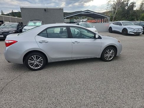 Used 2015 Toyota Corolla LE image 6