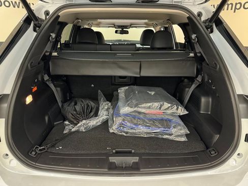 Used 2024 Mitsubishi Outlander 4WD Plug-In Hybrid image 26