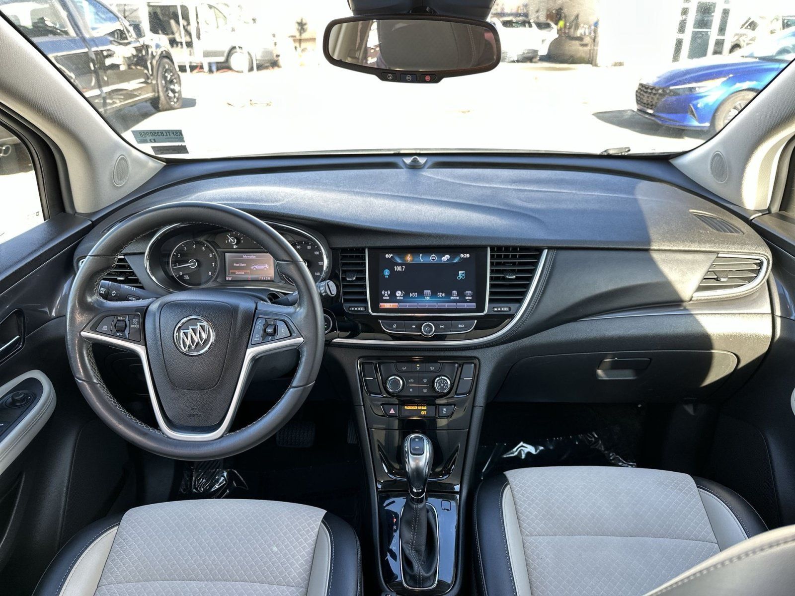 Used 2020 Buick Encore Preferred w/ Safety Package FWD image 24