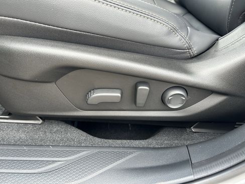 New 2026 Subaru Outback Limited image 21