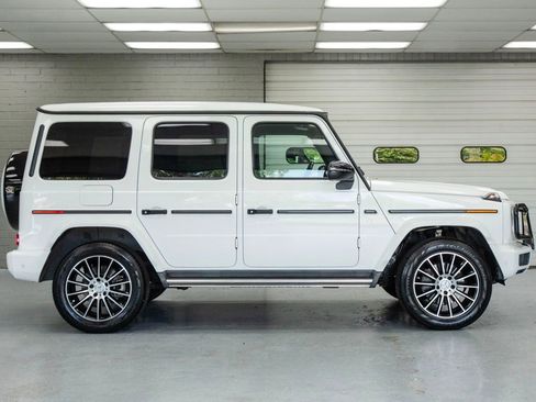 Used 2019 Mercedes-Benz G 550 image 3