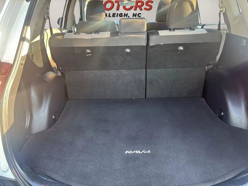 Used 2013 Toyota RAV4 XLE image 23