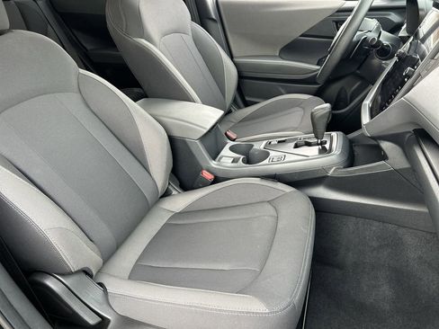Certified 2025 Subaru Crosstrek 2.0i Premium image 8