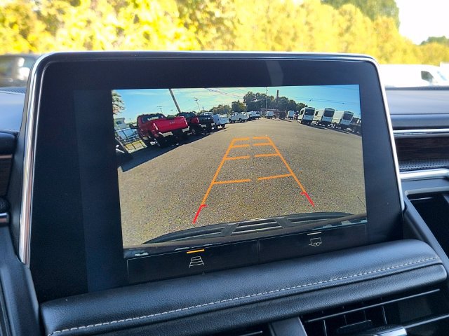 Used 2023 Chevrolet Tahoe Premier AWD/4WD image 23