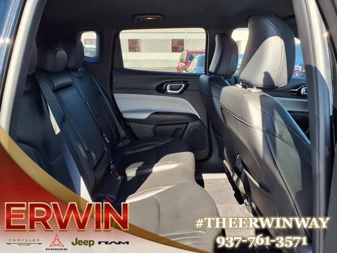 Certified 2024 Jeep Compass Limited image 13