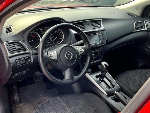 Used 2018 Nissan Sentra SV FWD image 14