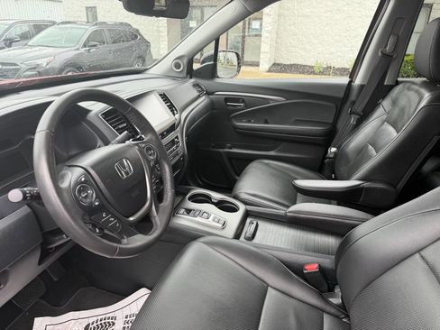 Used 2023 Honda Ridgeline RTL-E image 16