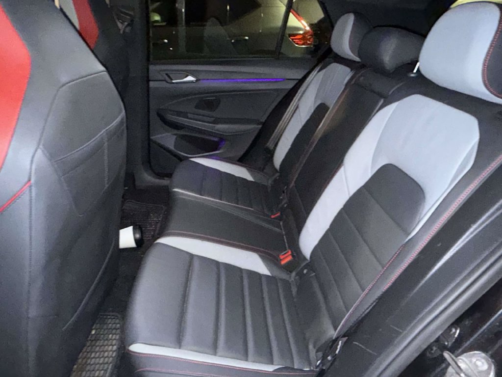 Used 2022 Volkswagen GTI SE FWD image 6