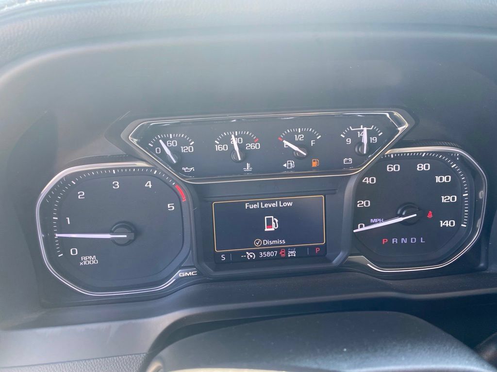 Used 2022 GMC Sierra 2500 AT4 w/ AT4 Preferred Package AWD/4WD image 19