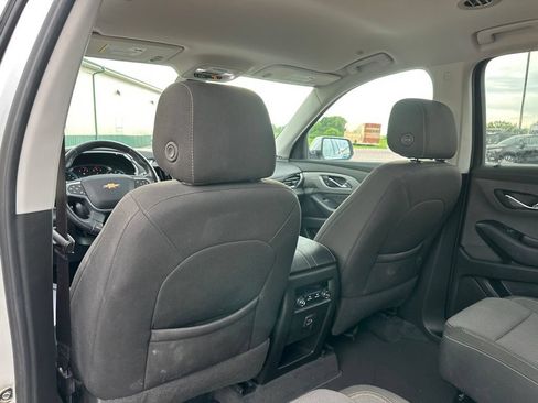 Used 2021 Chevrolet Traverse LT AWD/4WD image 22