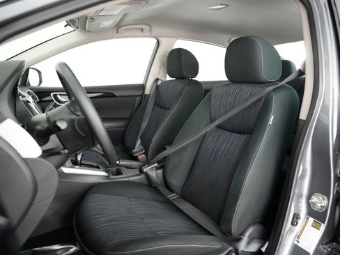 Used 2019 Nissan Sentra SV FWD image 41