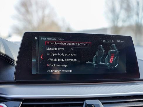 Used 2019 BMW M5 w/ Executive Package image 31