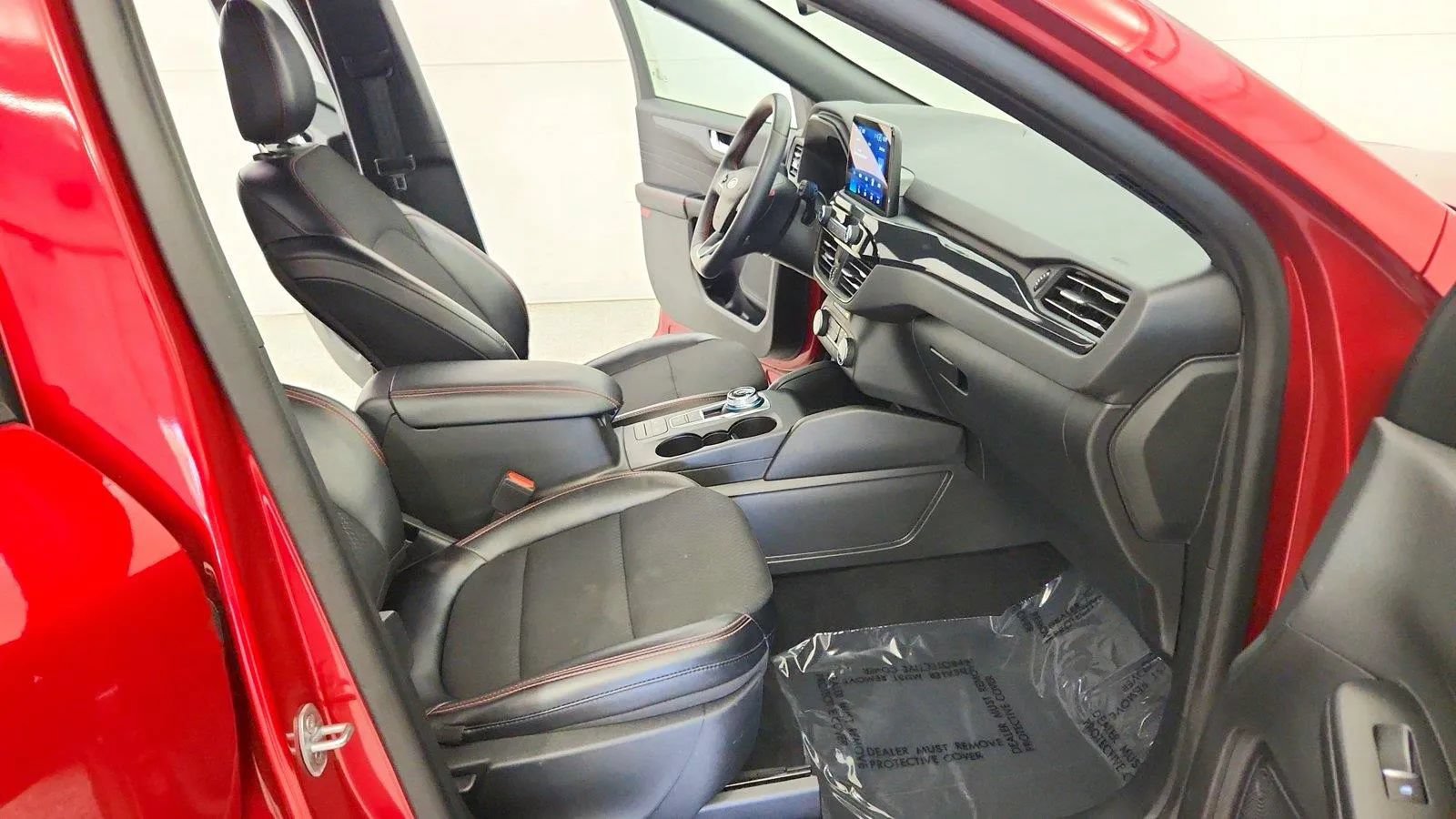 Used 2025 Ford Escape ST-Line FWD image 29