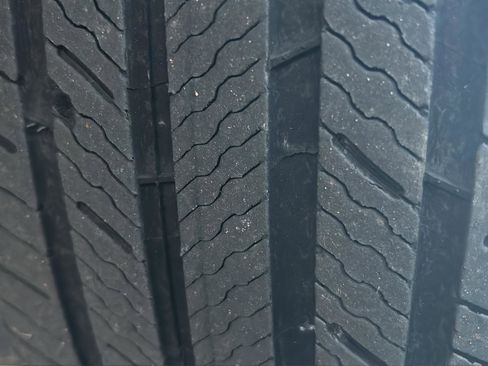 Used 2018 Cadillac XT5 Luxury w/ Driver Awareness Package image 51