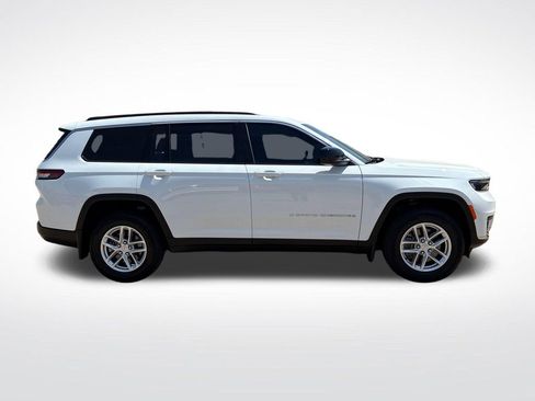 Used 2025 Jeep Grand Cherokee L Laredo w/ Luxury Tech Group I AWD/4WD image 8
