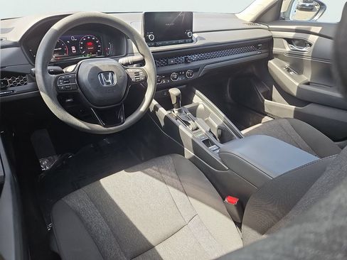 Certified 2025 Honda Accord LX image 10