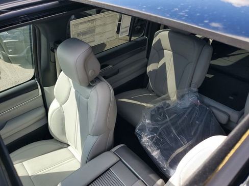 New 2026 Jeep Grand Wagoneer L 4WD image 36