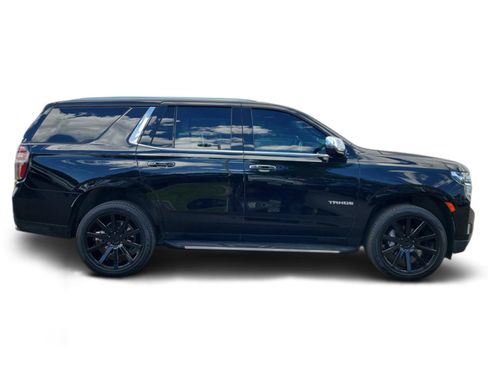 Used 2023 Chevrolet Tahoe Premier AWD/4WD image 2
