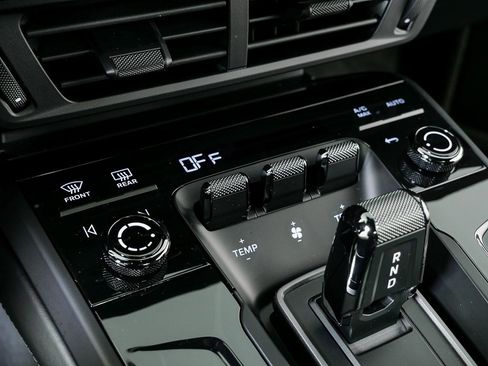 New 2026 Porsche 911 Carrera 4S image 18