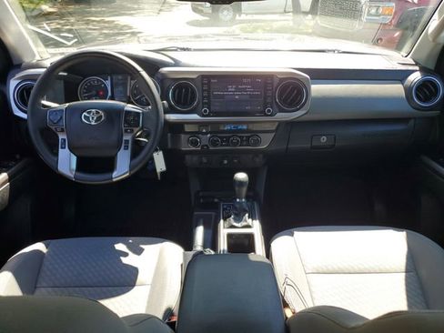 Used 2022 Toyota Tacoma SR5 image 13