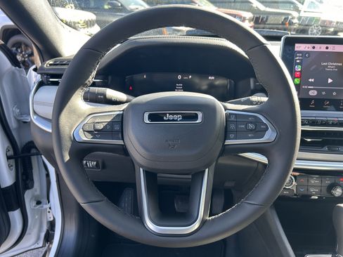 New 2026 Jeep Compass Limited image 38