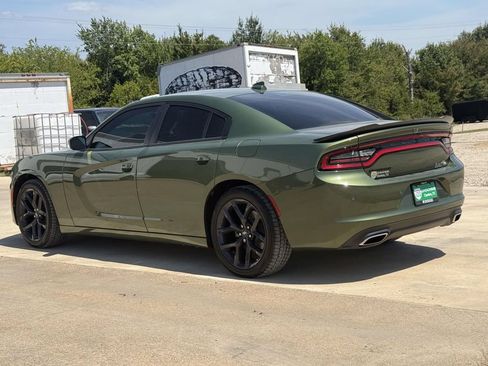 Used 2023 Dodge Charger SXT w/ Blacktop Package RWD image 7