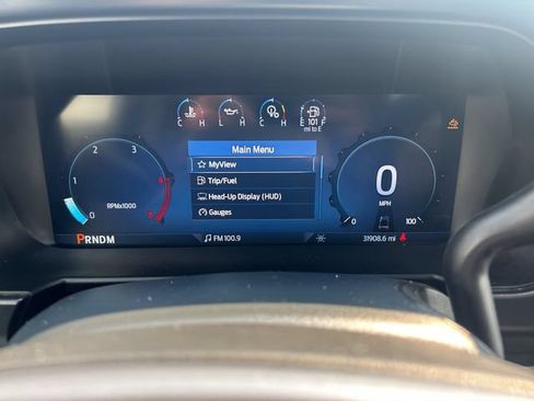 Used 2023 Ford F250 Lariat w/ Lariat Ultimate Package AWD/4WD image 16