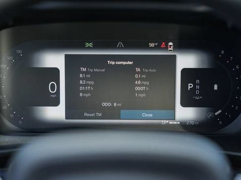 New 2026 Volvo XC40 B5 Plus w/ Protection Package Premier AWD/4WD image 46