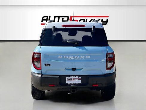 Used 2023 Ford Bronco Sport Heritage Limited image 6